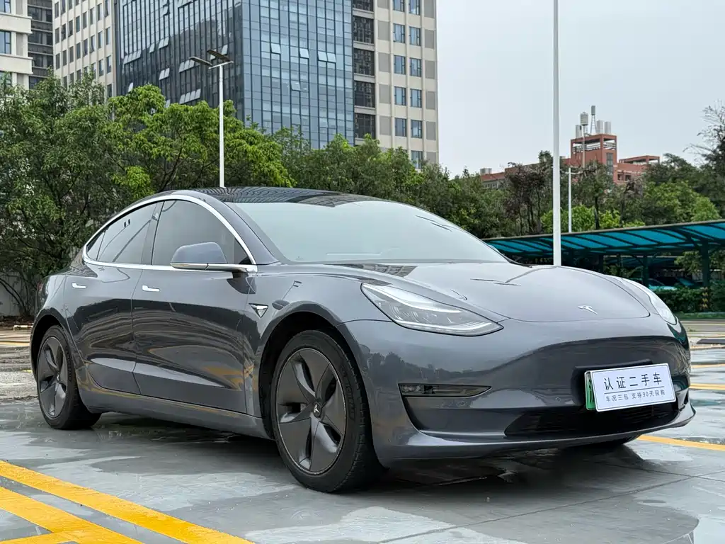 Tesla Model 3 2019 — фото 3