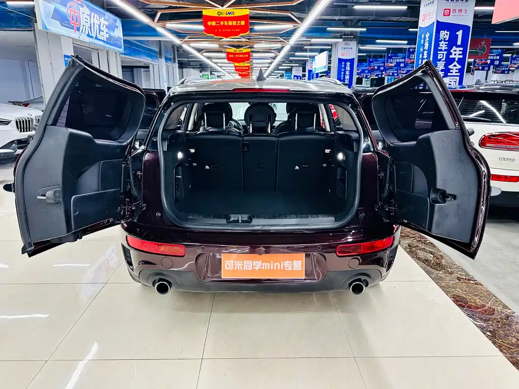 MINI Clubman 2018 — фото 16