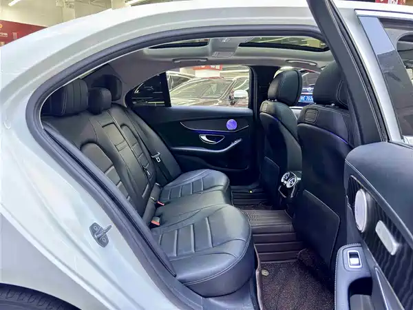 Mercedes-Benz C-Class 2019