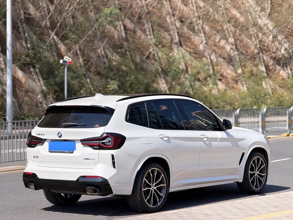 BMW X3 2022 — фото 10