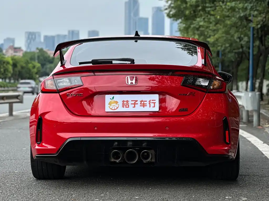 Honda Civic 2024 — фото 11