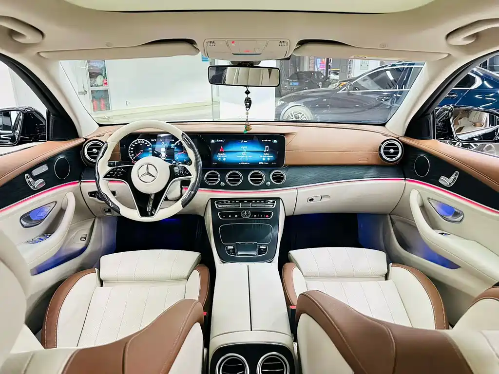 Mercedes-Benz E-Class 2023 — фото 3