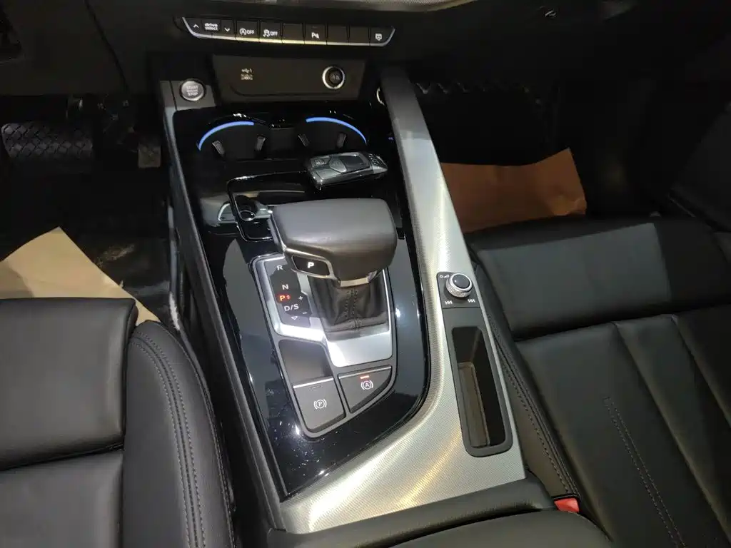 Audi A5 2024 — фото 14
