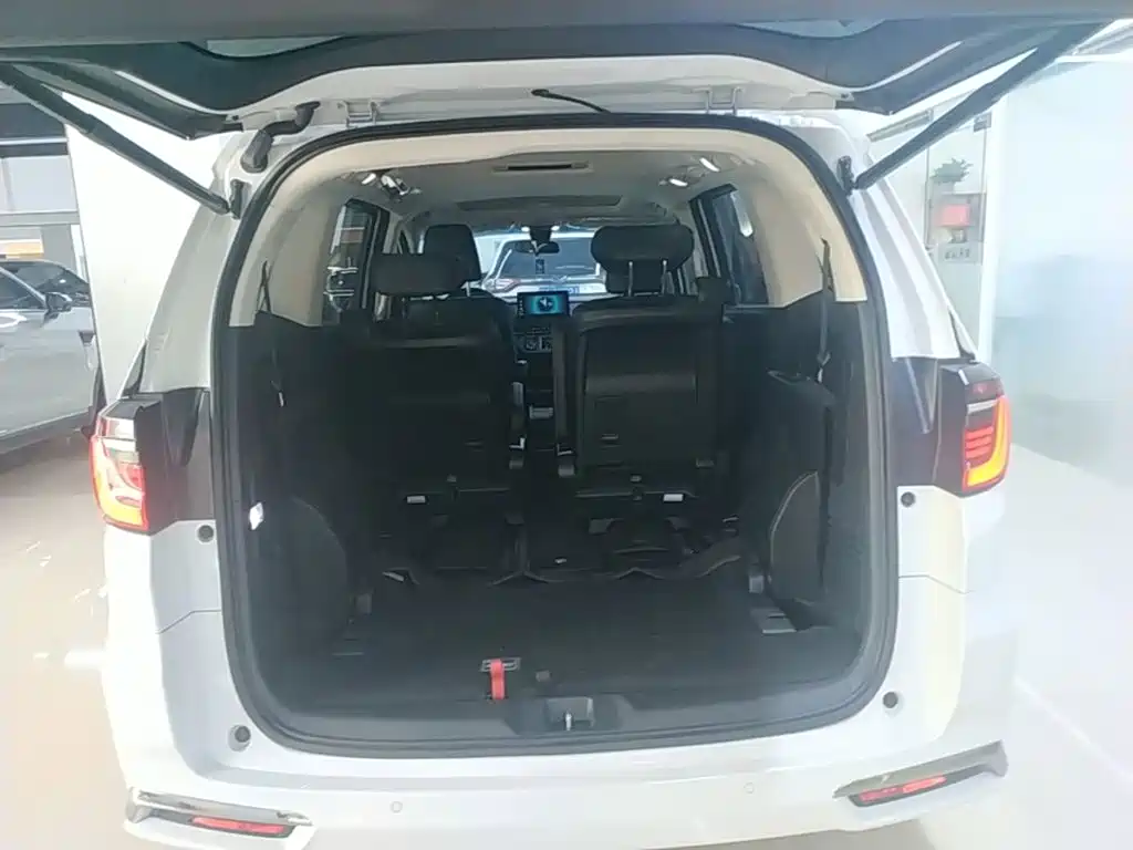 Honda Odyssey 2023 — фото 19
