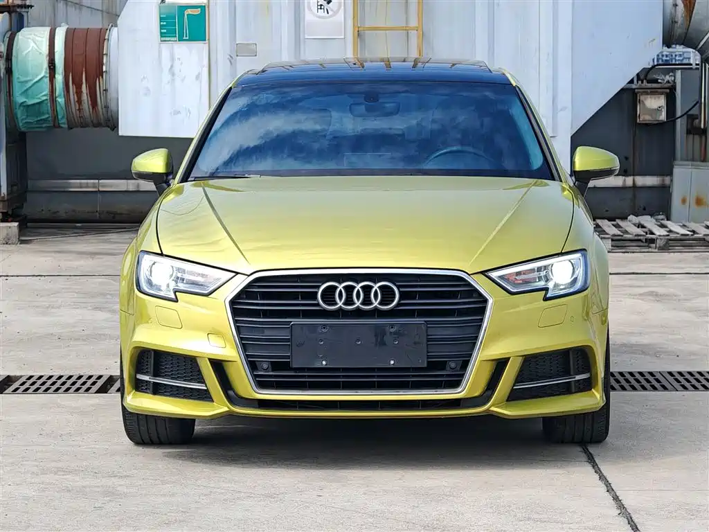 Audi A3 2018 — фото 24