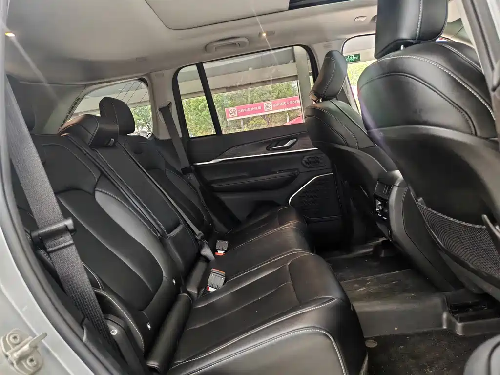 Jeep Grand Cherokee 4xe 2025 — фото 18