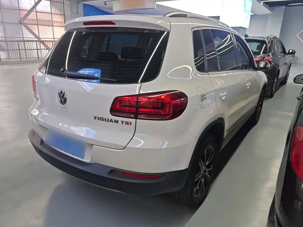 Volkswagen Tiguan 2016 — фото 7
