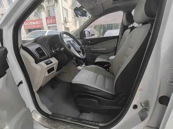 Dongfeng Fengxing S500 2016