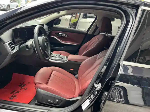BMW 3 Series 2024