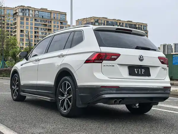 Volkswagen Tiguan L 2020