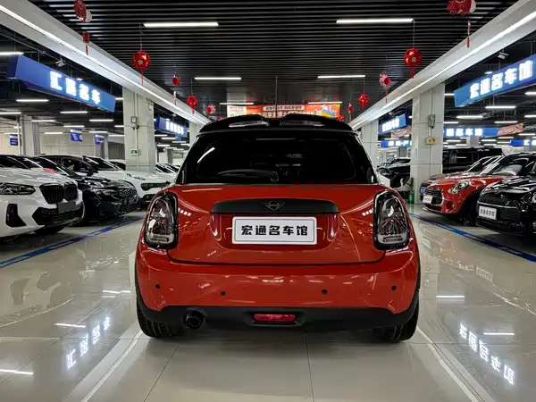 MINI 2019