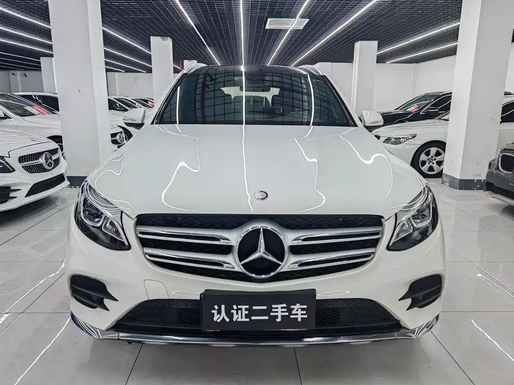Mercedes-Benz GLC 2017 — фото 1