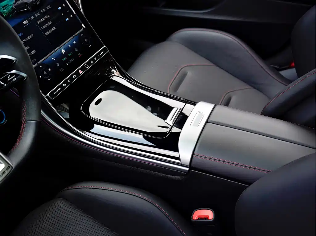 Mercedes-Benz C-Class AMG New Energy 2024 — фото 14