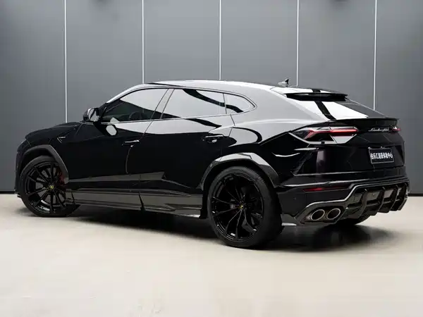 Lamborghini Urus 2022