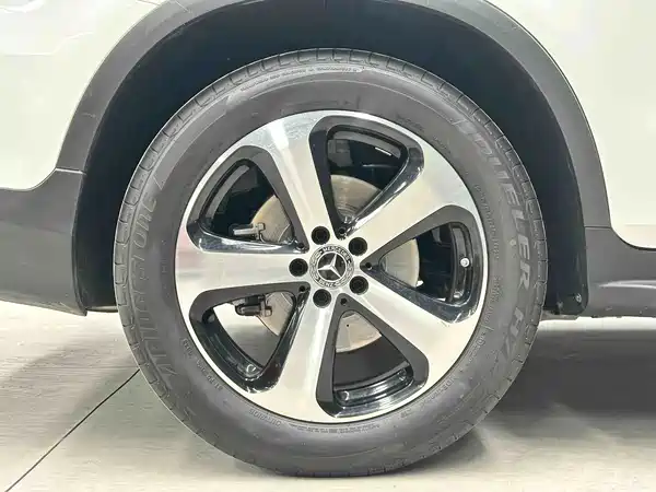Mercedes-Benz GLC 2022