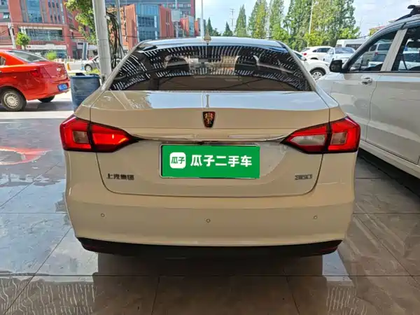 Roewe 360 2016