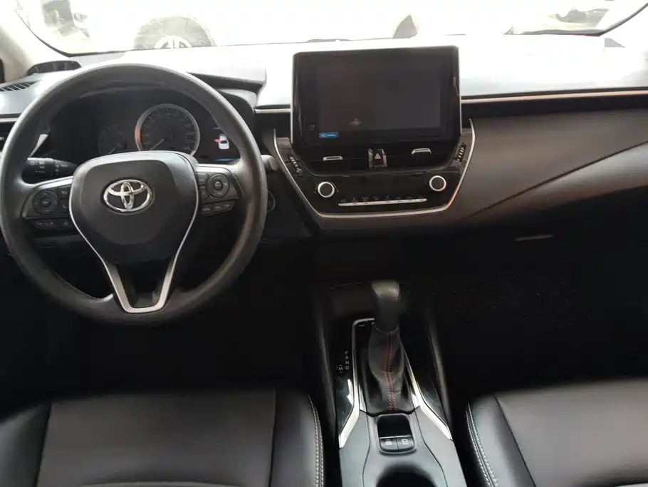 Toyota Corolla 2022 — фото 12