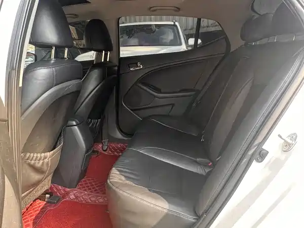 Kia K5 2014