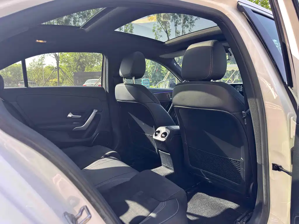 Mercedes-Benz A-Class 2020 — фото 8