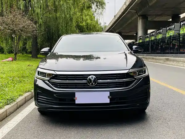 Volkswagen Sagitar 2026