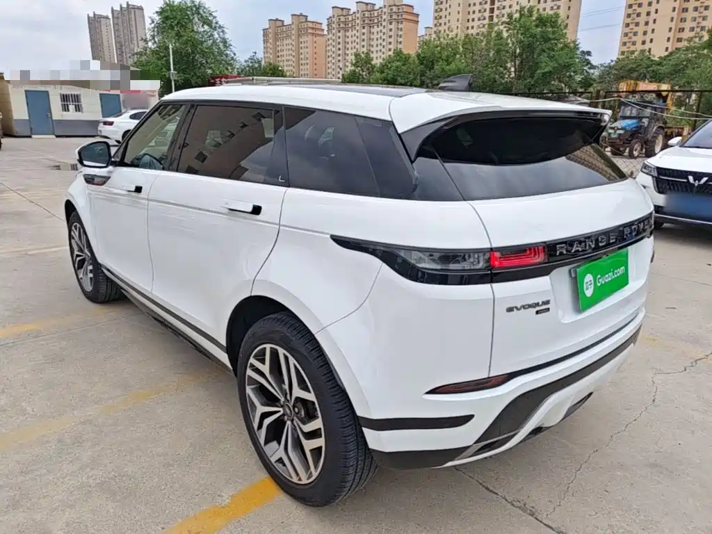 Land Rover Evoque 2022 — фото 5