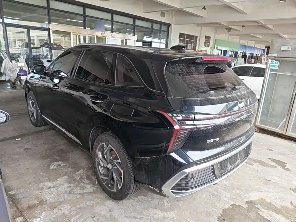 Hongqi HS3 PHEV 2026 — фото 5