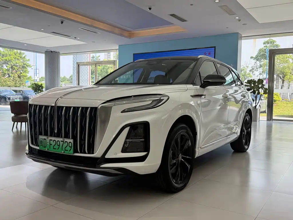 Hongqi HS3 PHEV 2025 — фото 5