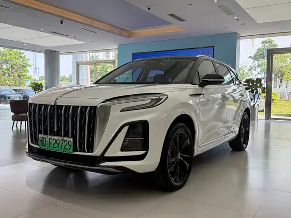 Hongqi HS3 PHEV 2025