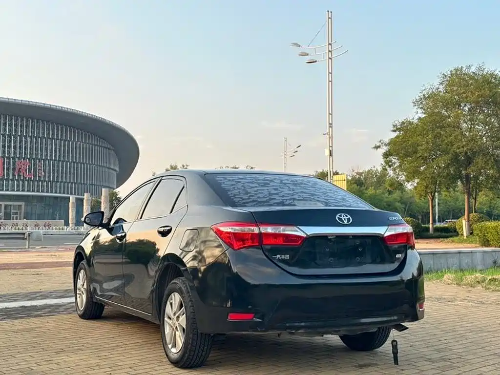 Toyota Corolla 2015