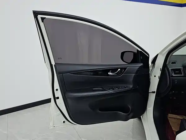 Nissan Tiida 2019