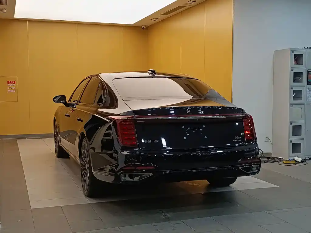 Hongqi H9 2025 — фото 27