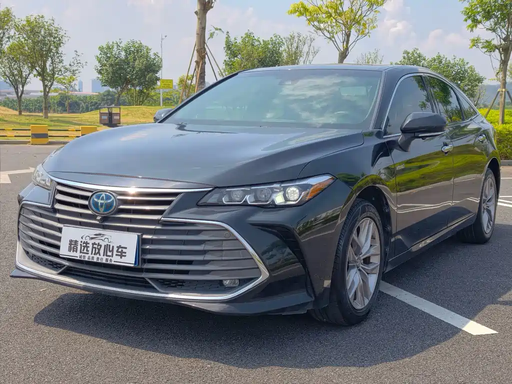 Toyota Avalon 2020 — фото 1