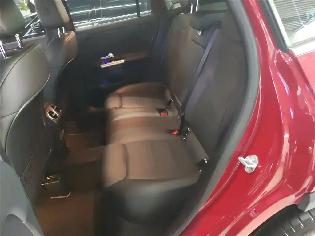 Mercedes-Benz GLA 2021 — фото 14