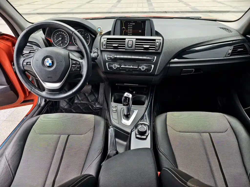 BMW 1 Series 2013 — фото 11