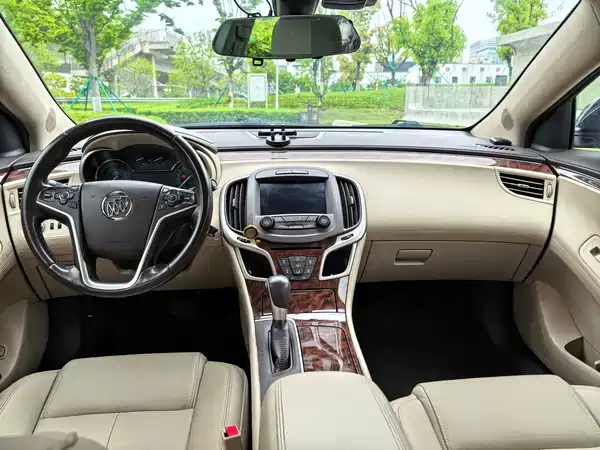 Buick LaCrosse 2013