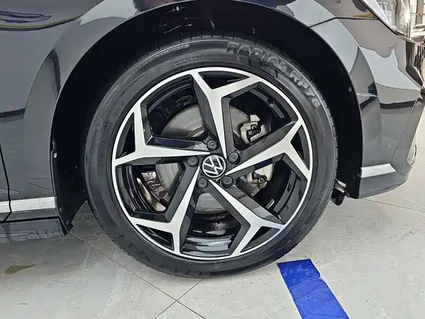 Volkswagen Magotan 2023