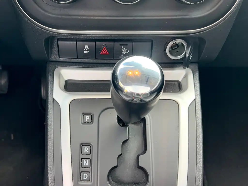 Jeep Compass 2014 — фото 12