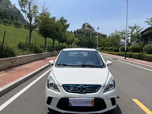 BAIC EV 2015