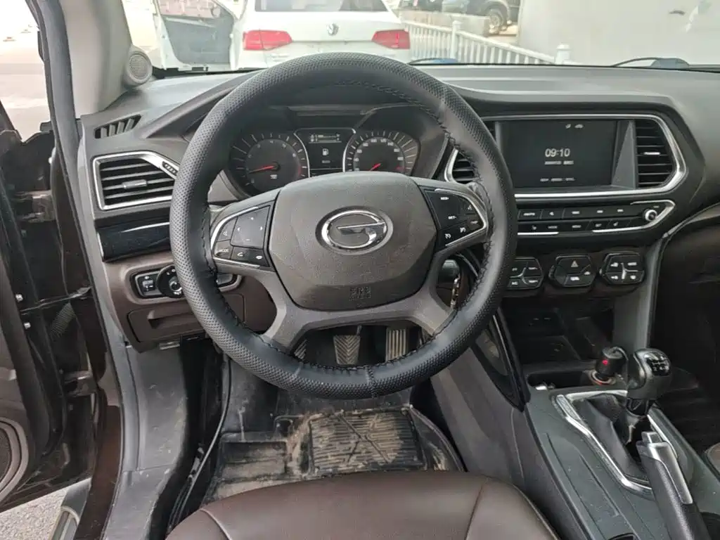 GAC Trumpchi GS4 2018 — фото 11