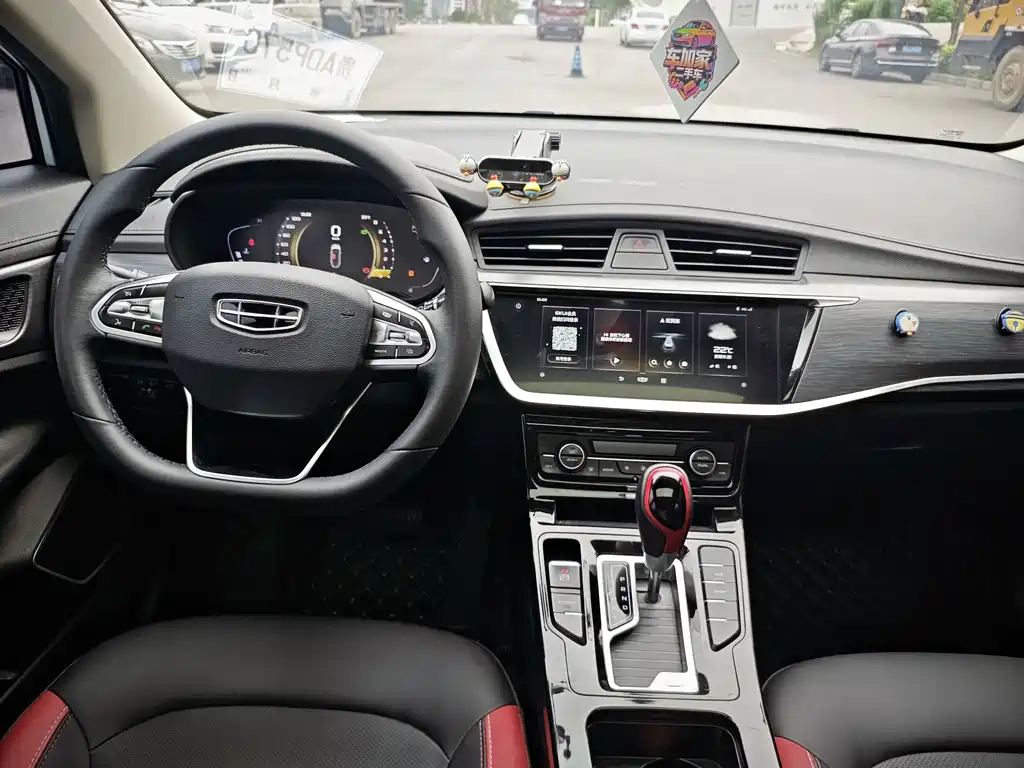 Geely Emgrand GS 2020 — фото 8