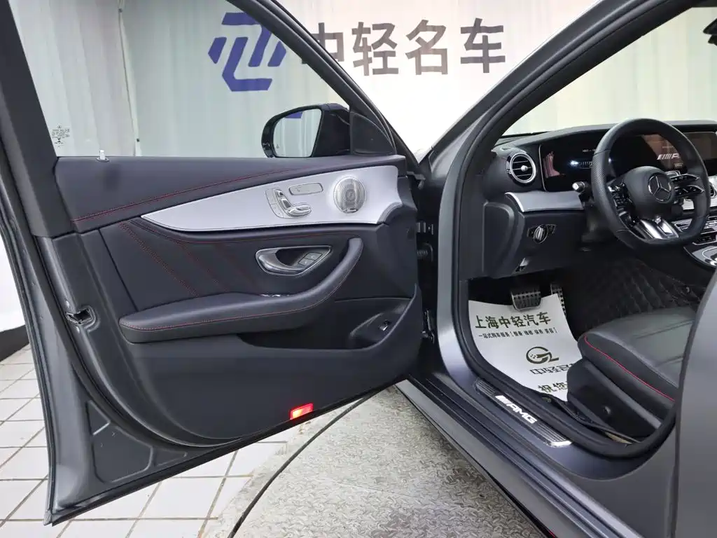 Mercedes-Benz E-Class AMG 2023 — фото 7
