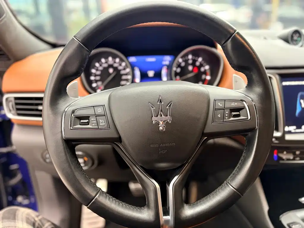 Maserati Levante 2021 — фото 12