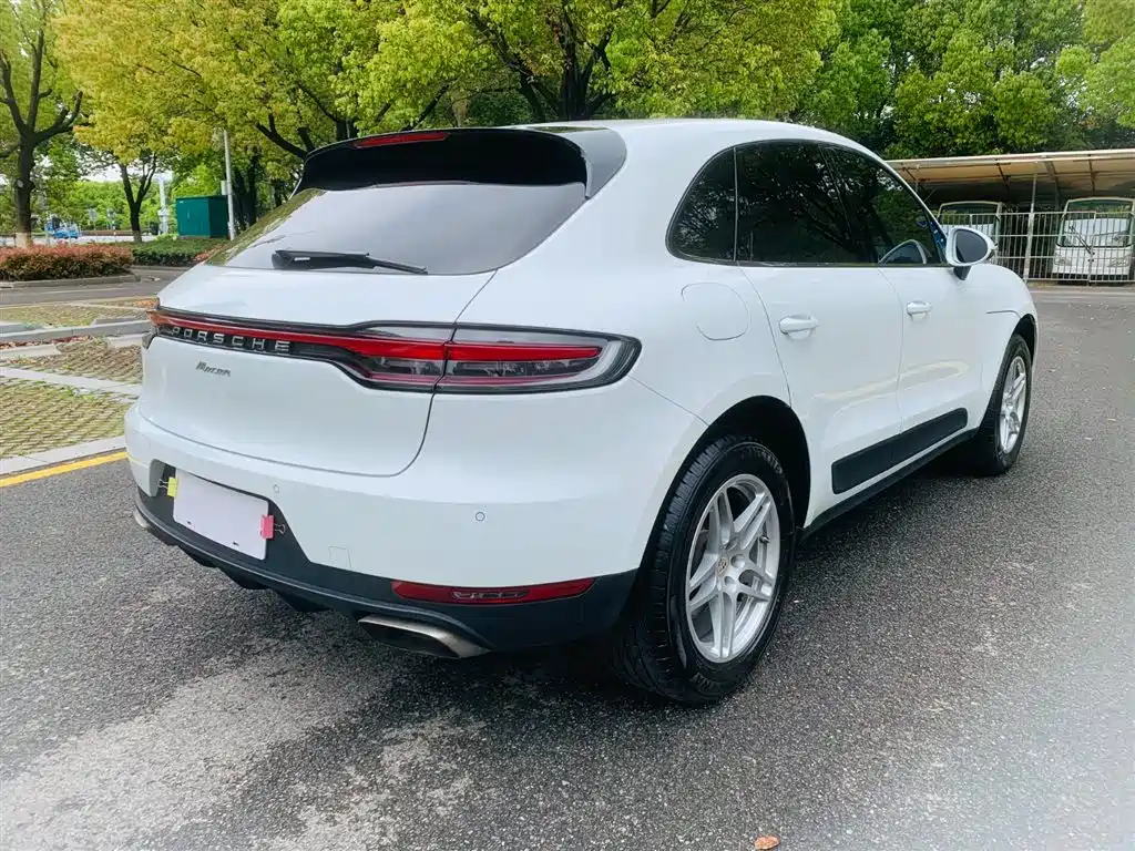 Porsche Macan 2020 — фото 9
