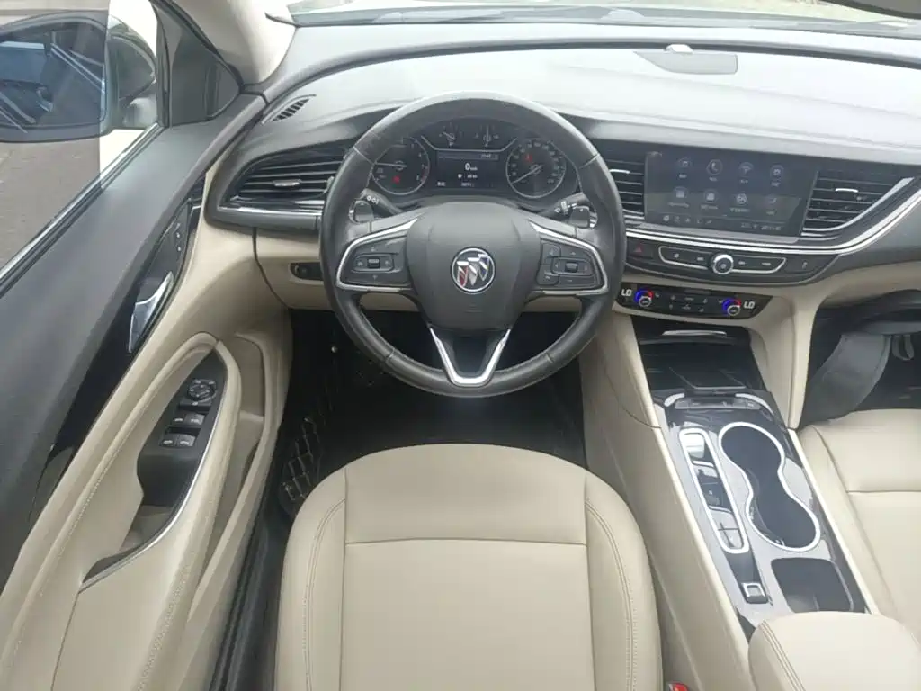 Buick Regal 2020 — фото 11