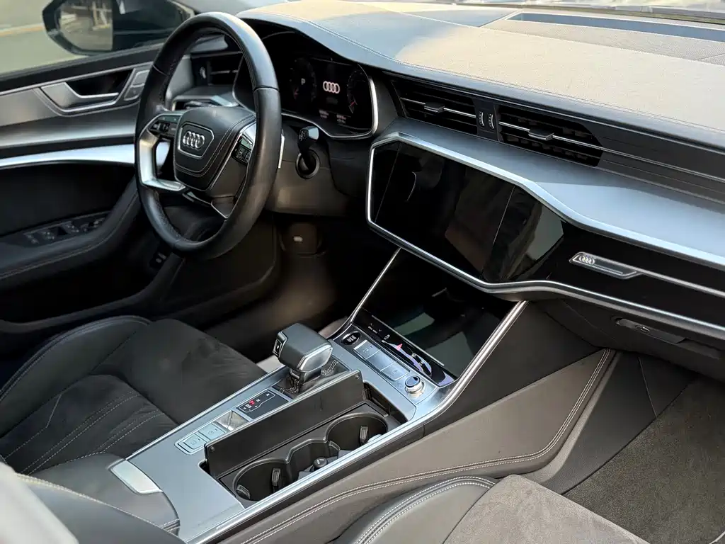 Audi A7L 2024 — фото 7