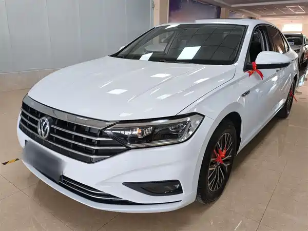 Volkswagen Sagitar 2020