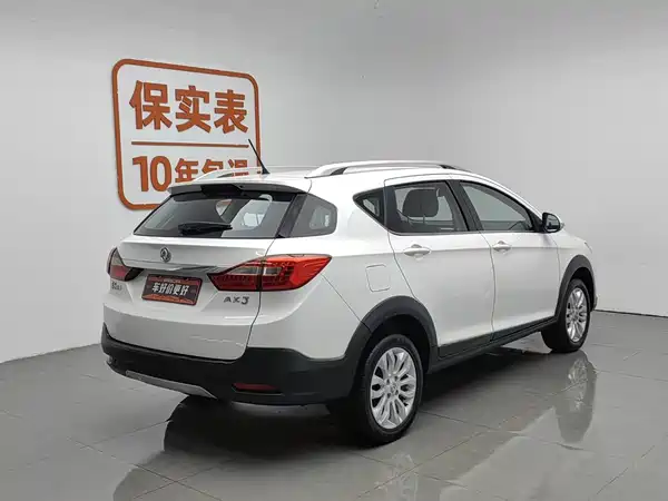 Dongfeng Fengshen AX3 2016