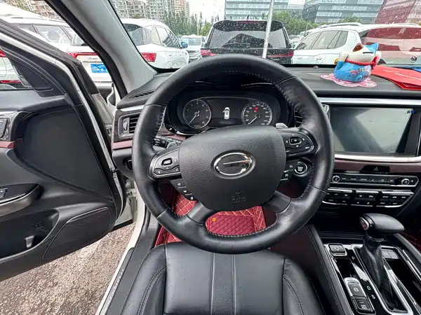 GAC Trumpchi GS8 2019