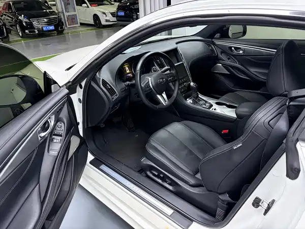 Infiniti Q60 2020