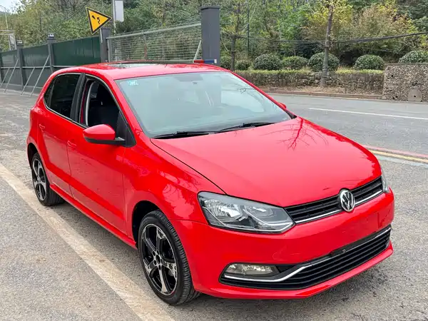 Volkswagen Polo 2016